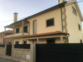 9 bedrooms villa with private pool jacuzzi and enclosed garden at Ponte de Lima Viana do Castelo